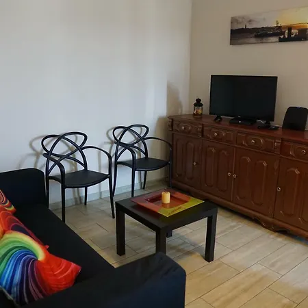 Lägenhet Apartmento Lovely Amadora